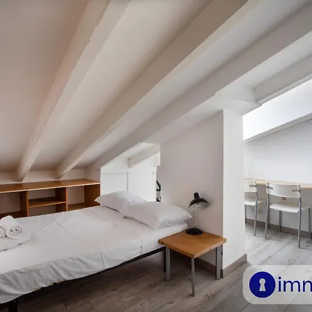 Studio Air-conditioned Liberation District Appartamento *